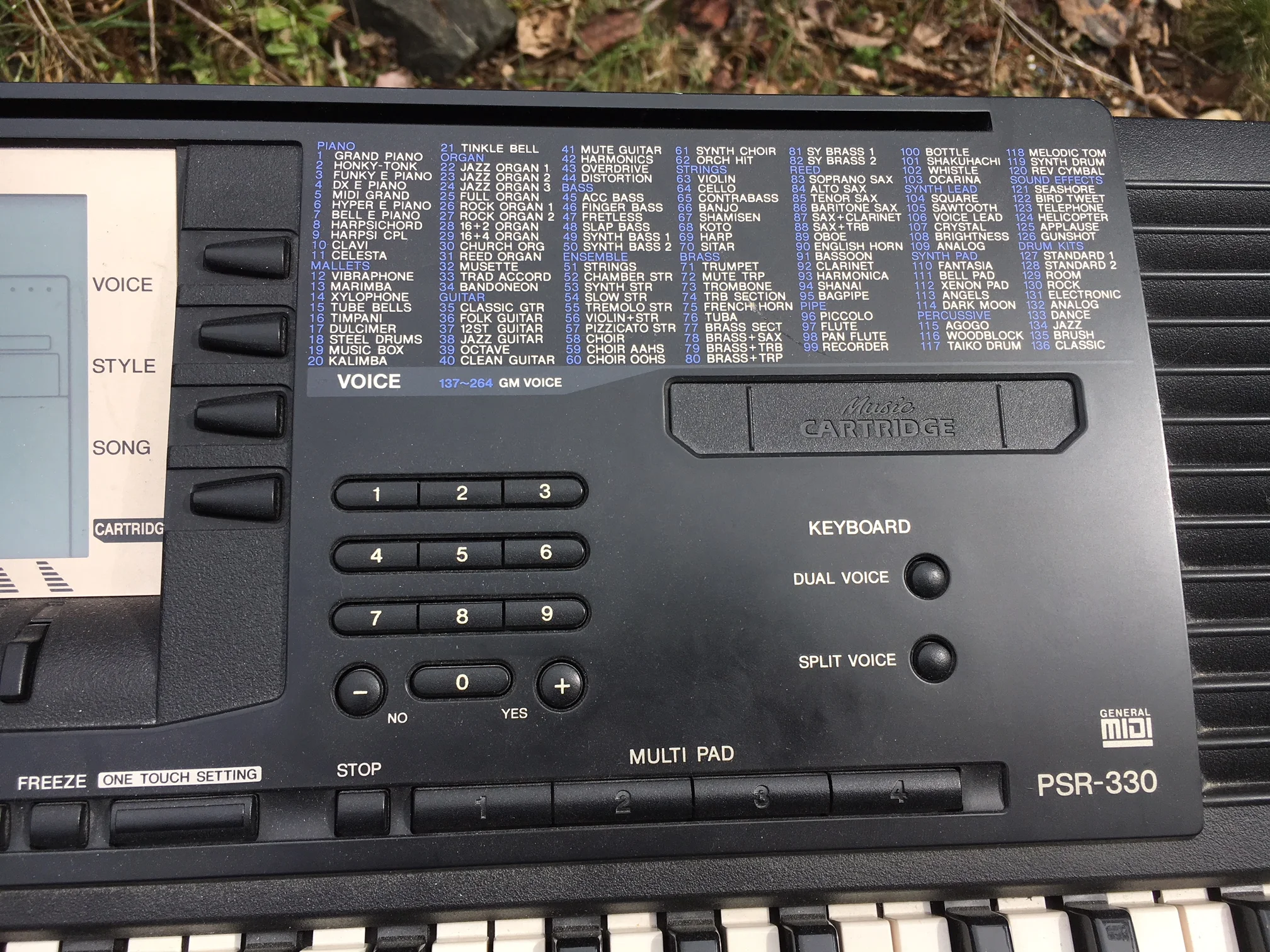 YAMAHA PSR-330 ヤマハ 61鍵盤 カートリッジ付 Voices YAMAHA ヤマハ